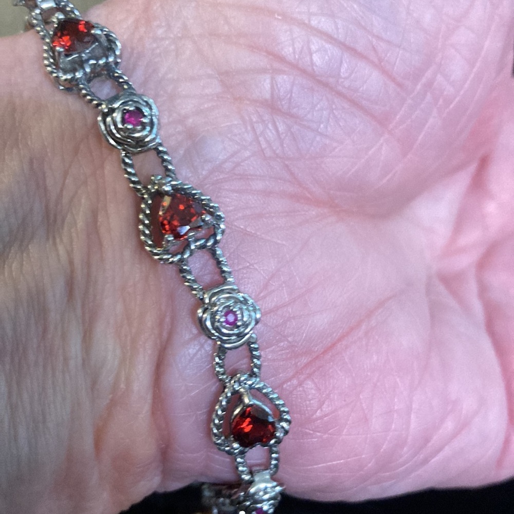 Gorgeous Sterling silver bracelet surrounded by lab created rubies and garnets - Picture 4 of 7